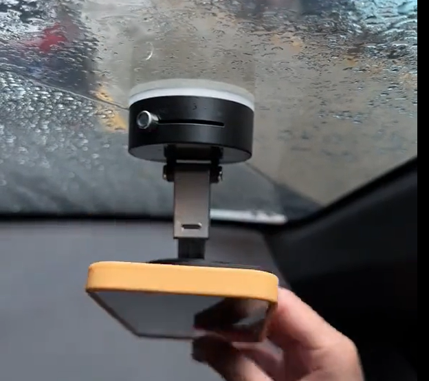 Vacuum Magnetic Phone Stand - Strong Magnet